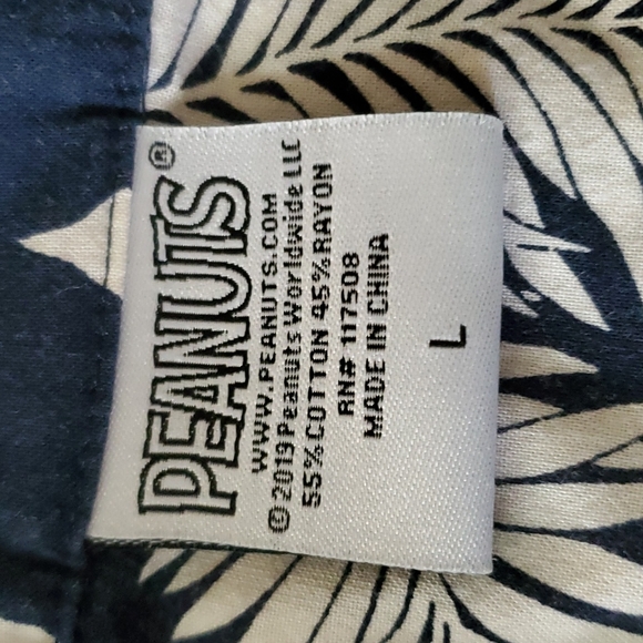 COPY - Peanuts Hawaiian shirt - Picture 4 of 4